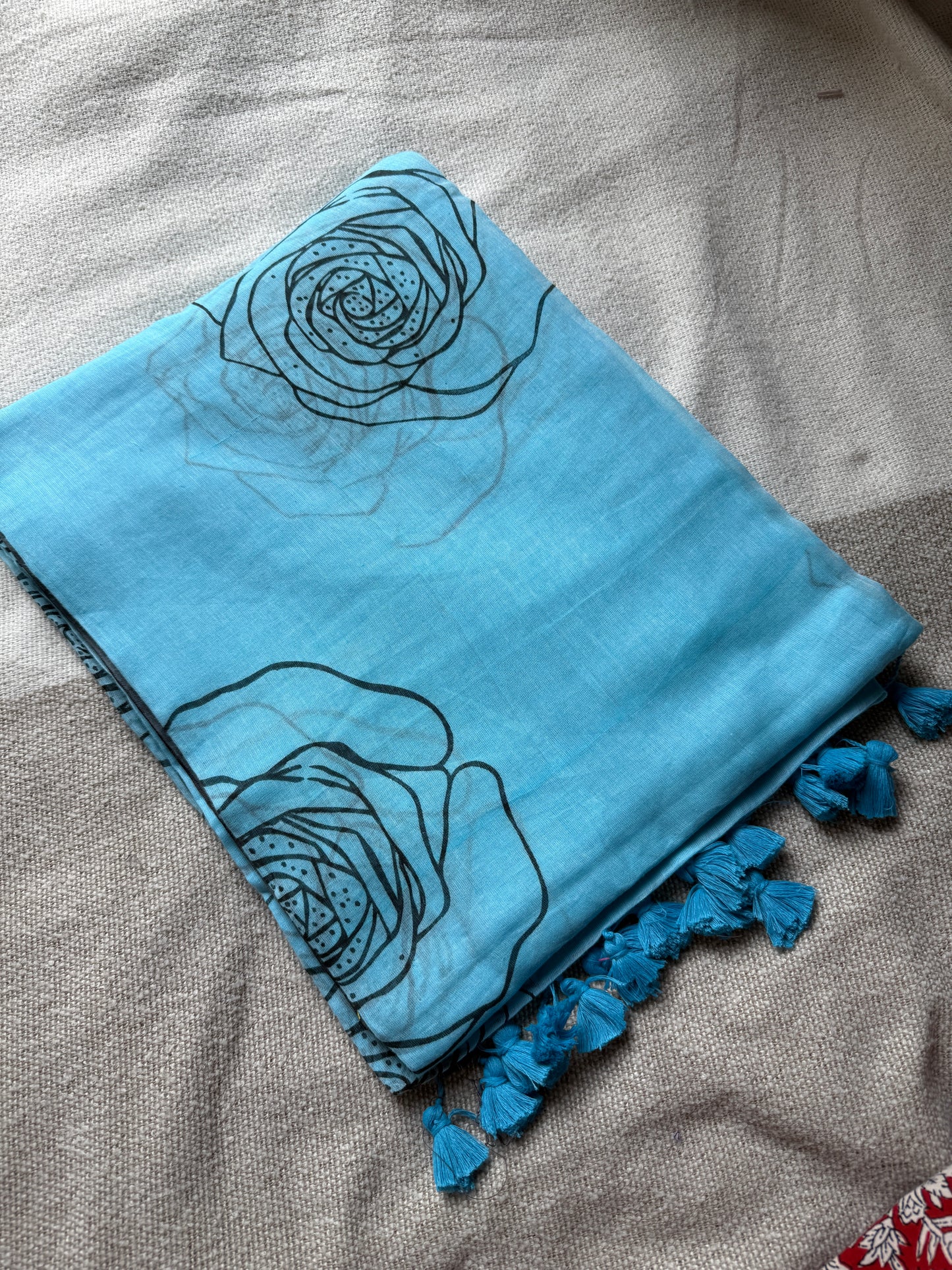 Rose Printed Sky Blue Mul Cotton Saree