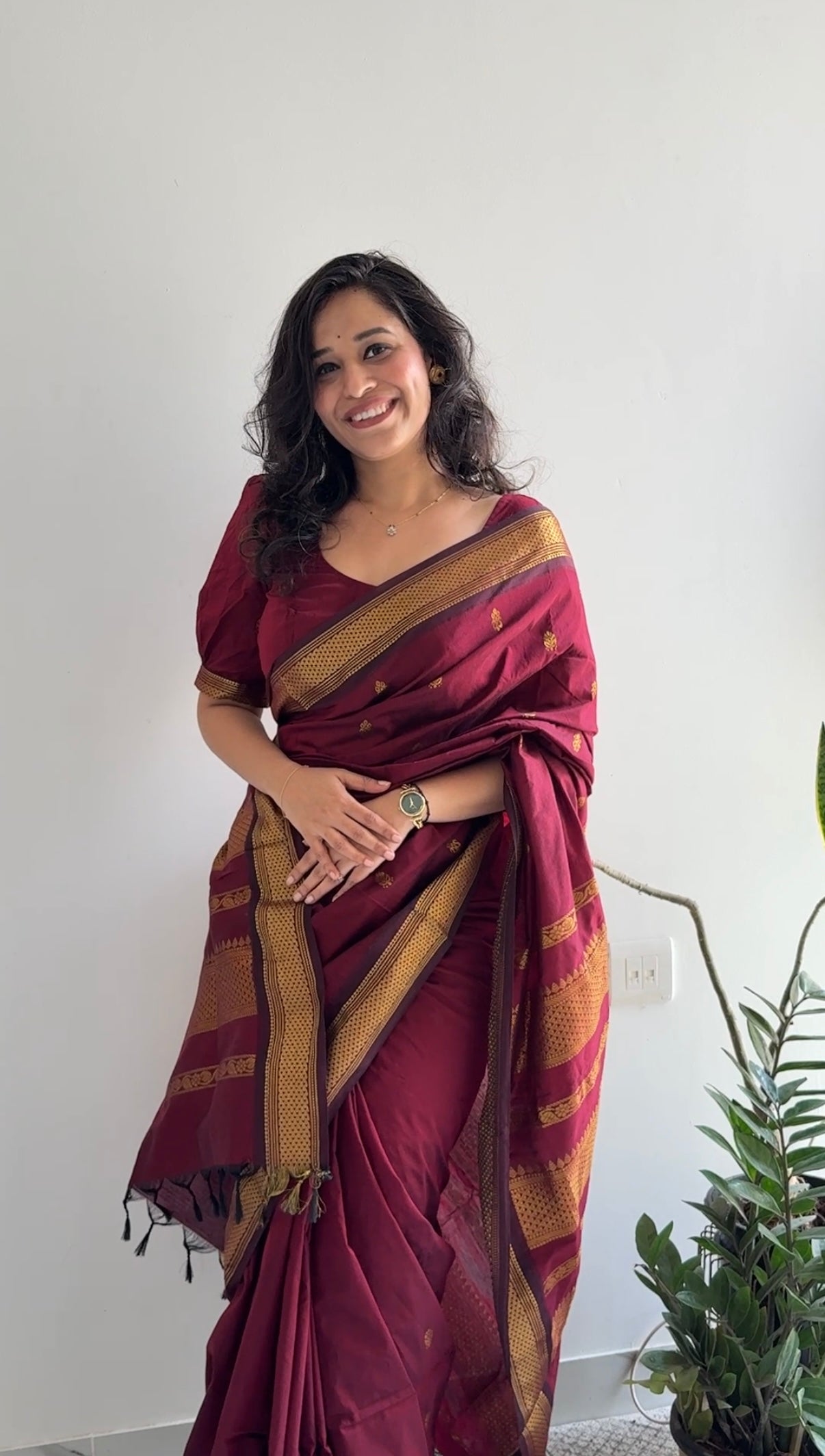 Maroon Gadwal Saree