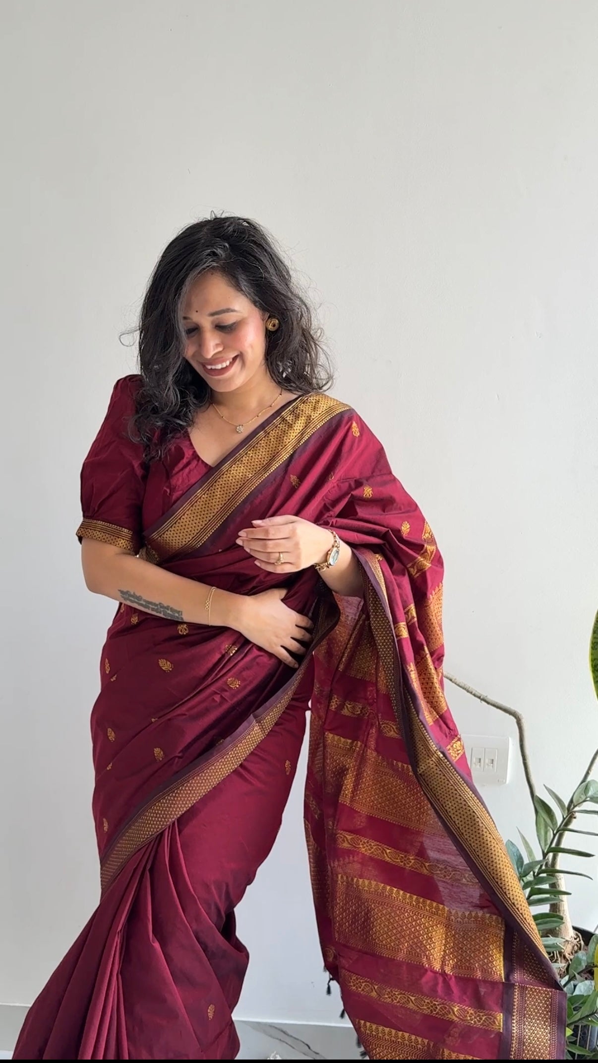 Maroon Gadwal Saree