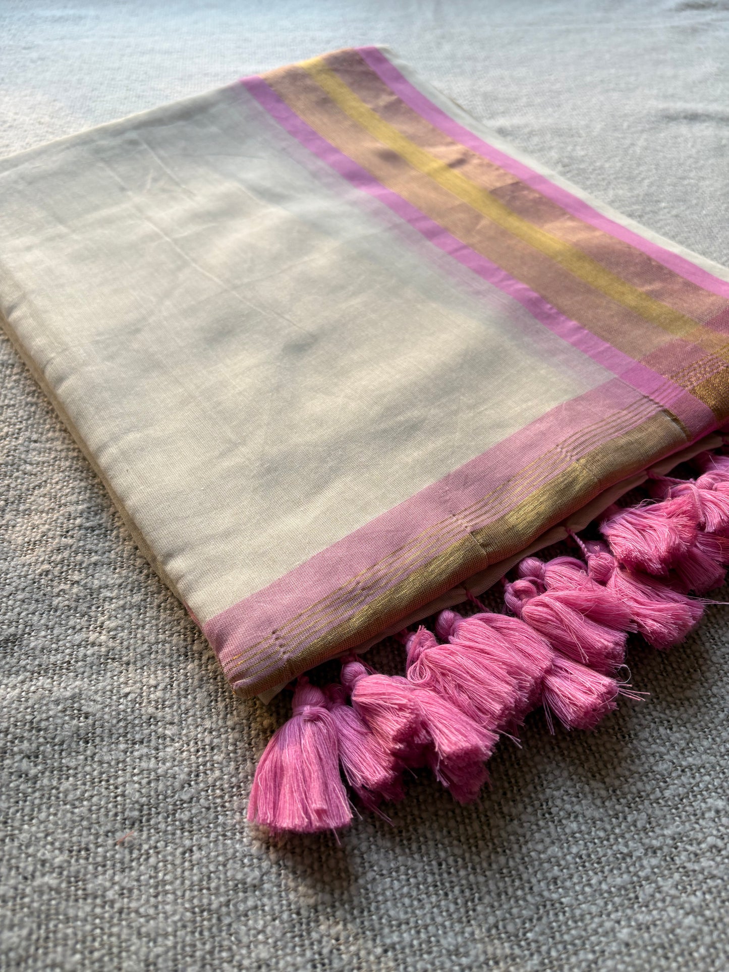 Pink and Off White Golden Zari Bordered Mul cotton Saree